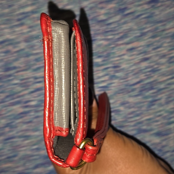 Fossil Women's Issue No. 1954 Vintage Leather Wristlet Red - Picture 15 of 15